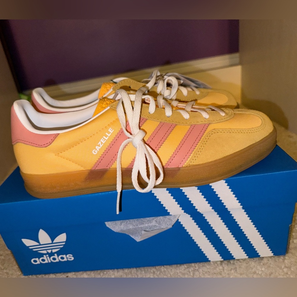 adidas Gazelle Indoor Semi Spark Clay yellow